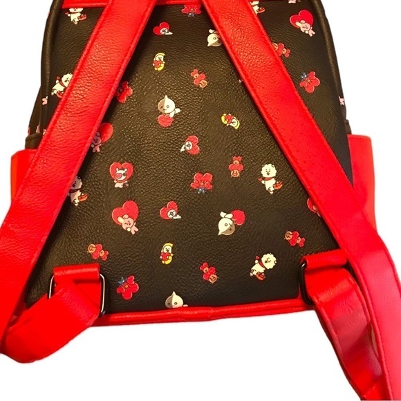 BTS Animated Characters BT21 Heart Squad Official Pattern Weekend Small Backpack main image 10